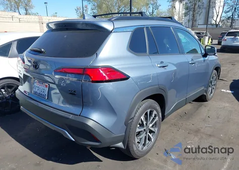 2022 Toyota Corolla Cross Xle из США, поврежденный, VIN 7MUDAABG2NV026091